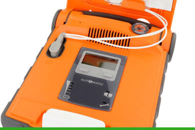 Defibrillatore<br />semiautomatico